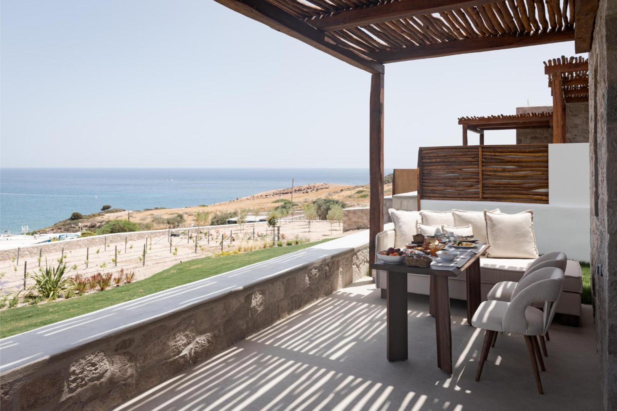 Horizon Suites Milos Paliohóri Szoba fotó